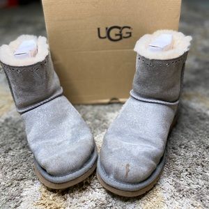 UGG DIXI FLORA PURF SIZE 6